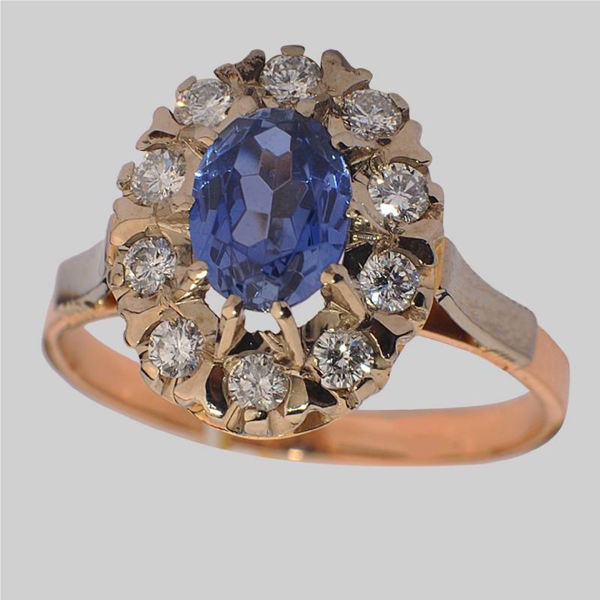 Ring Sapphire Marquise