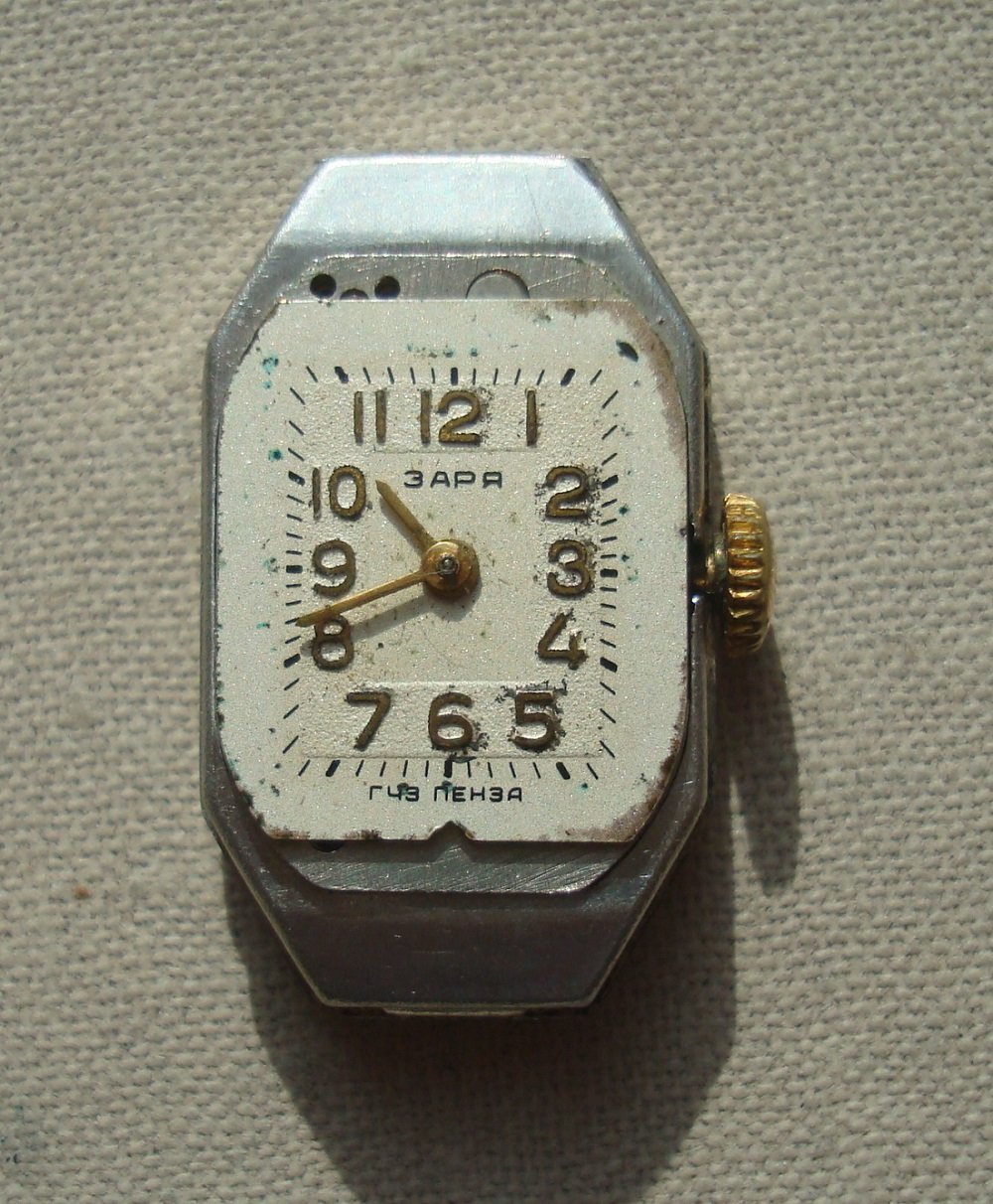 Часы Заря 1977 4060209