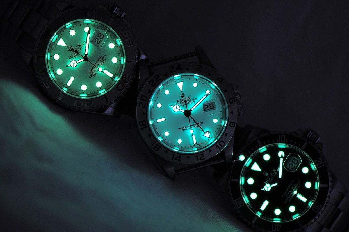 Подсветка циферблата. Rolex Submariner Glow. Часы Восток с тритиевой подсветкой. Rolex с тритиевой подсветкой. Часы тритиевая подсветка.