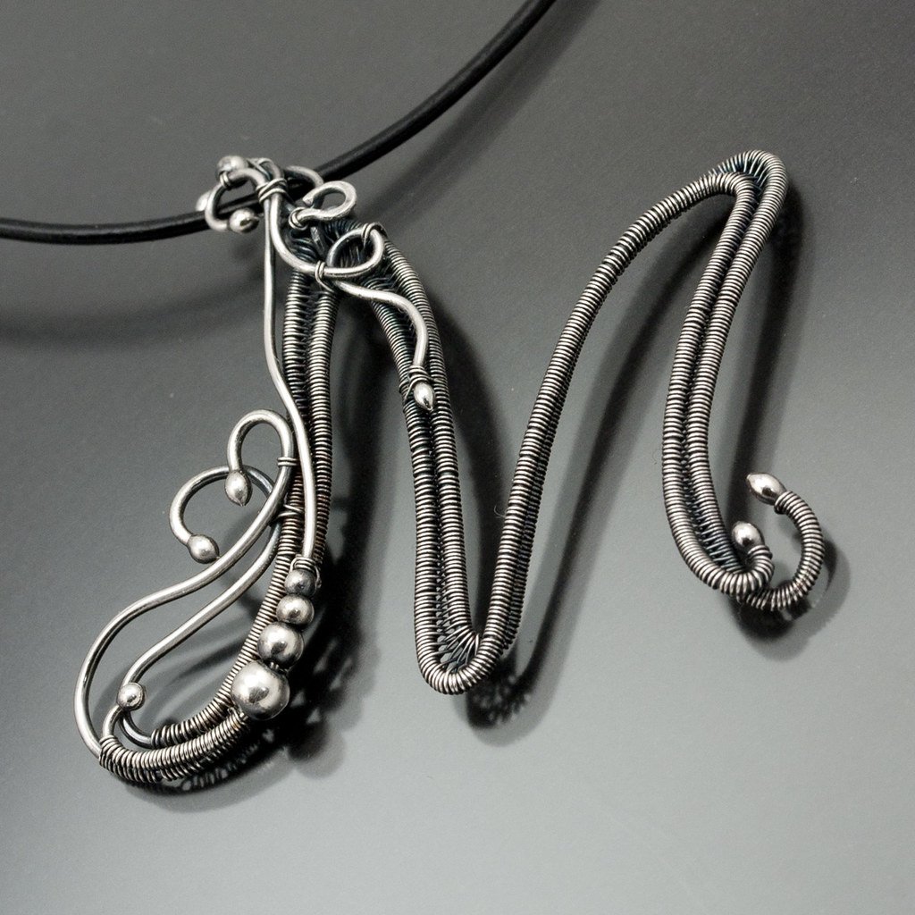 Сережки из проволоки круглые