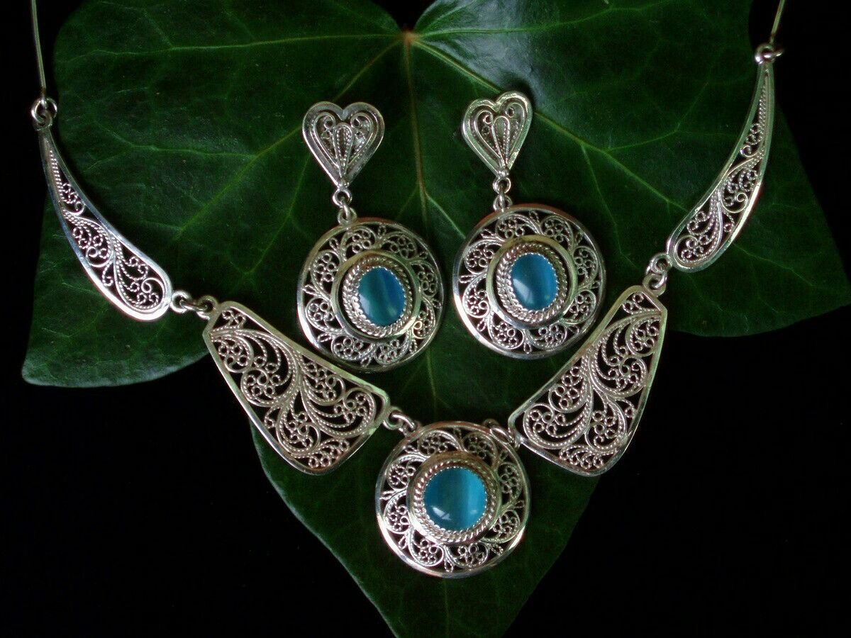 Старинные серебряные украшения