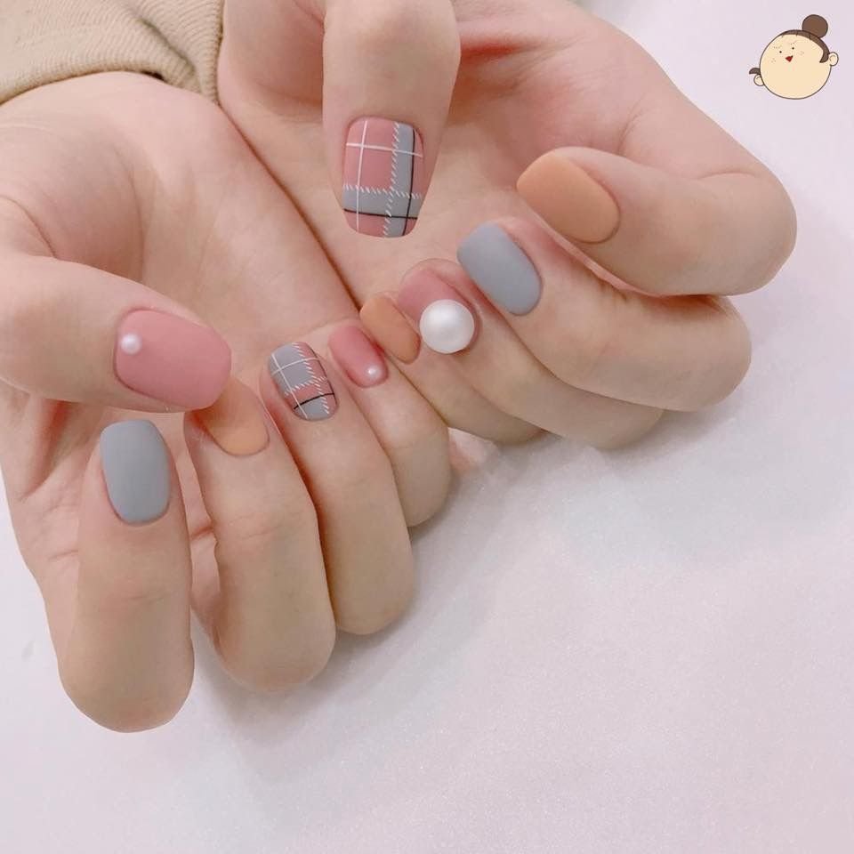 Маникюр на короткие ногти Корея