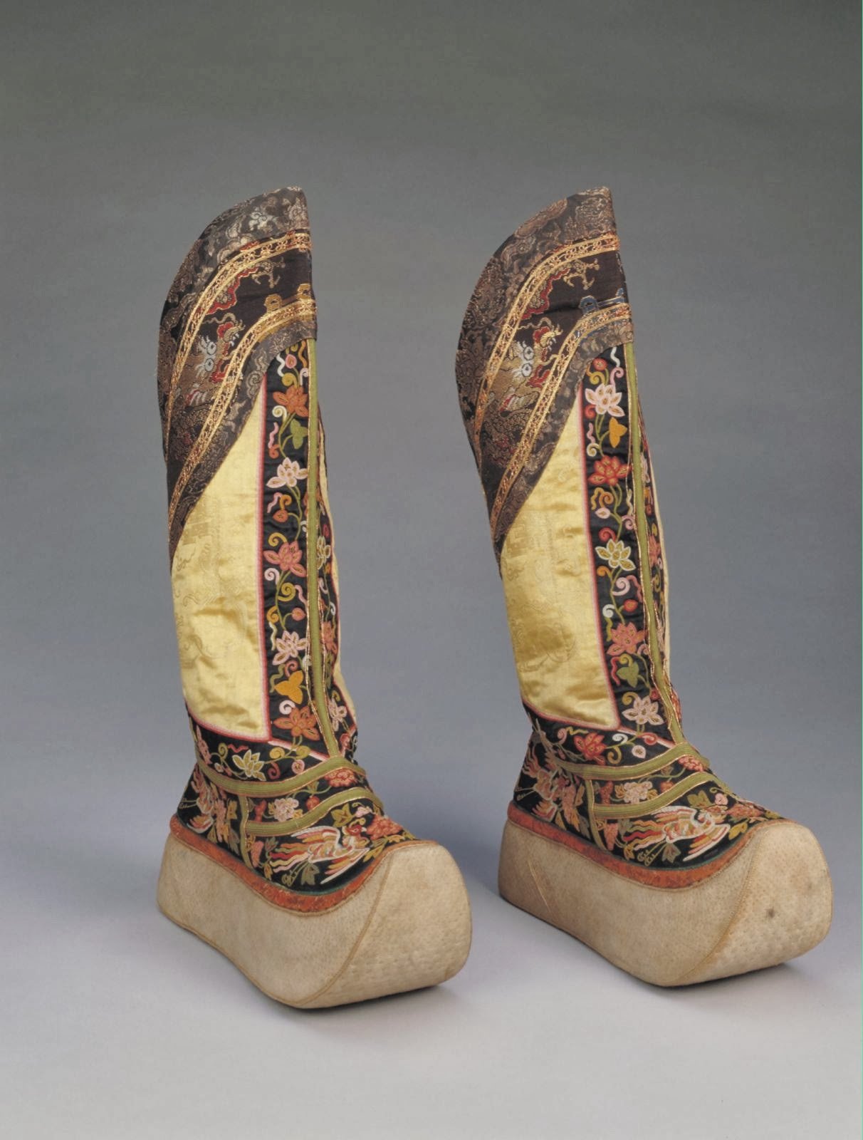 Обувь китайской династии Цинь