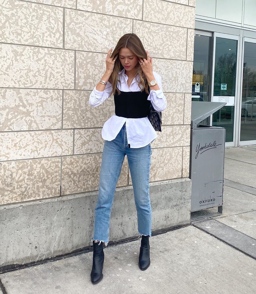 Fendi Baguette Bag Street Style
