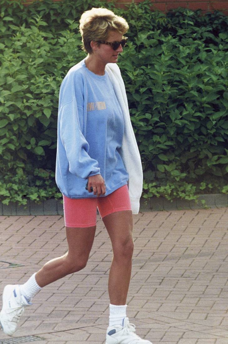 Черные велосипедки outfit