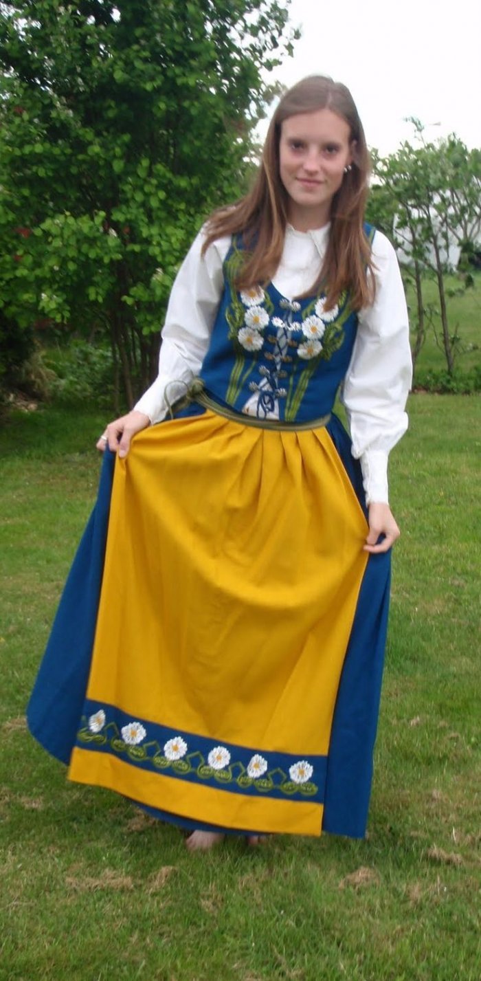 Литовский народный костюм Аукштайтии
