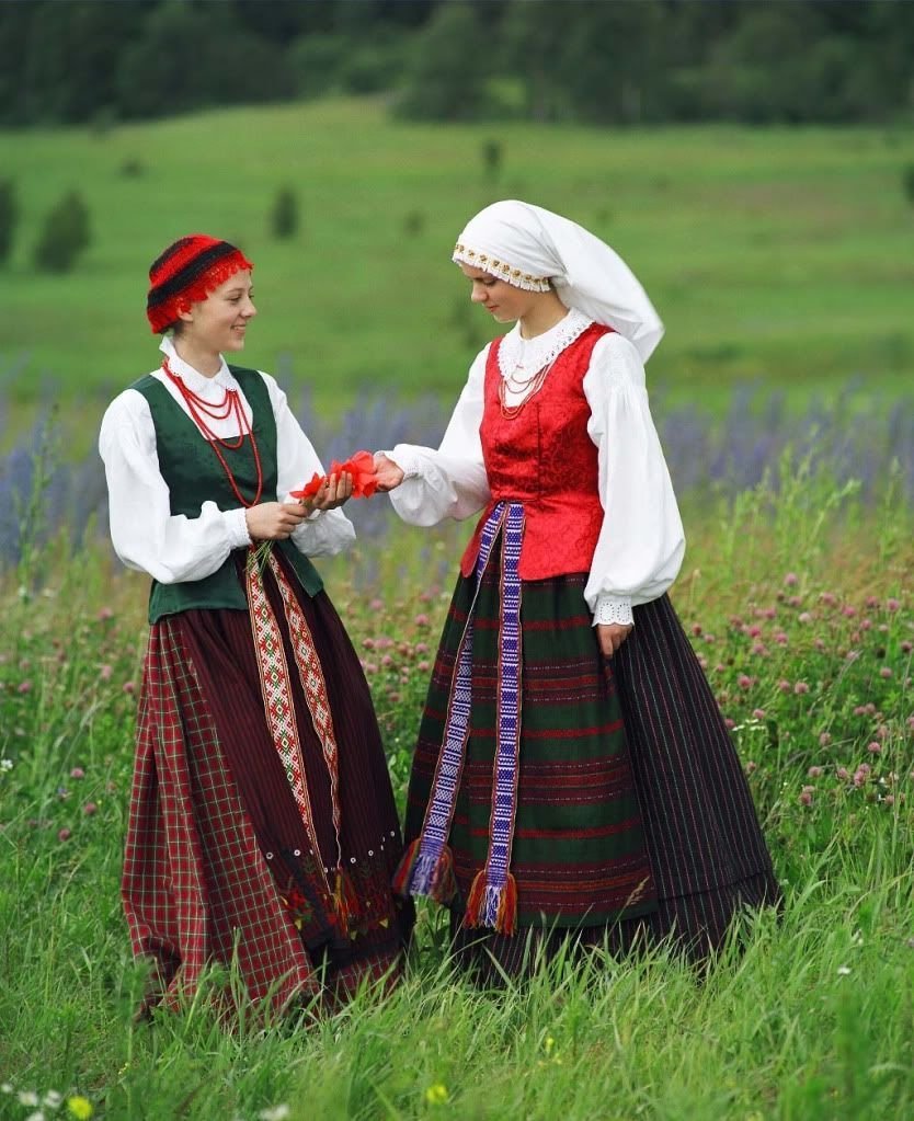 Дзукия Литва костюм