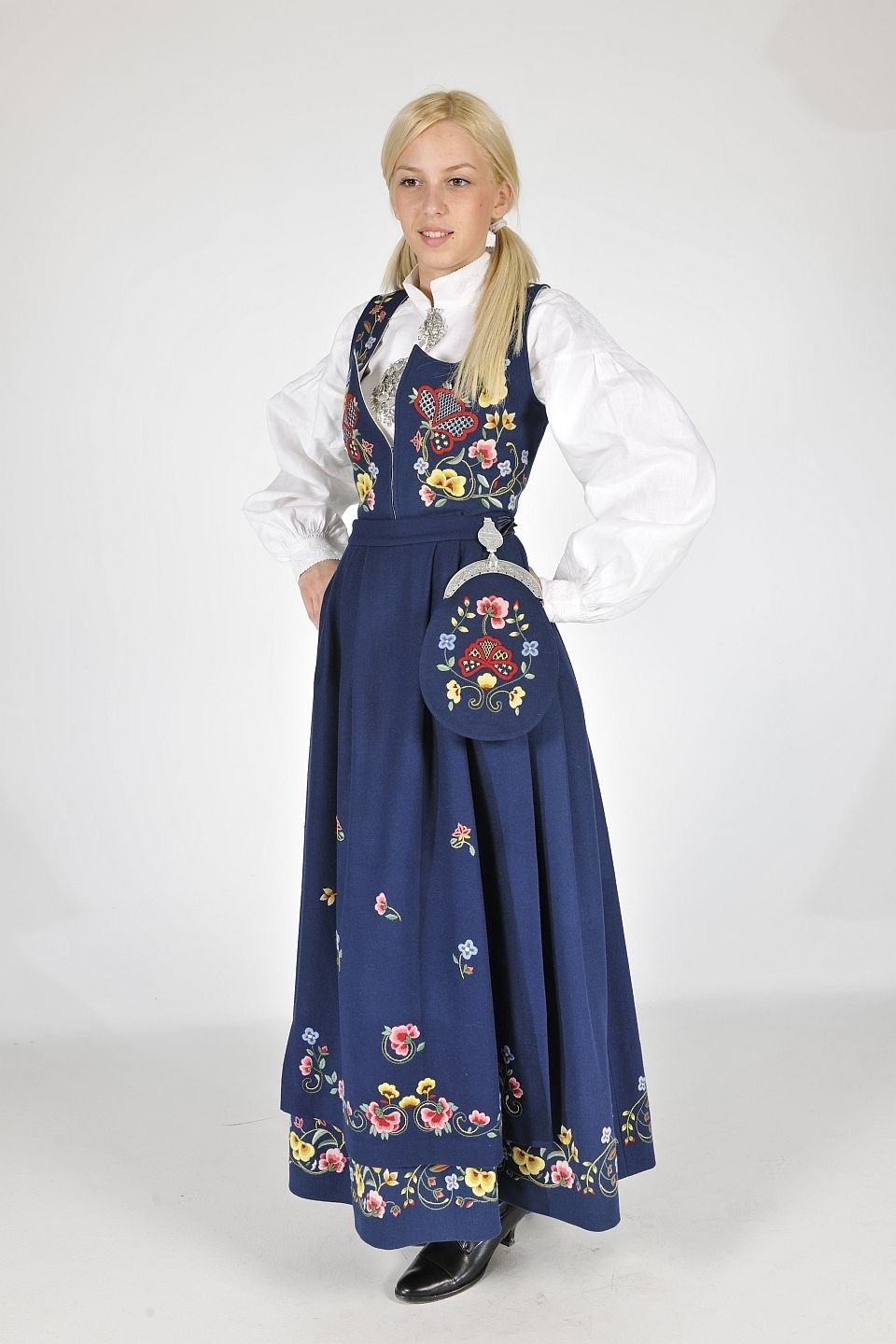 Украинский наряд