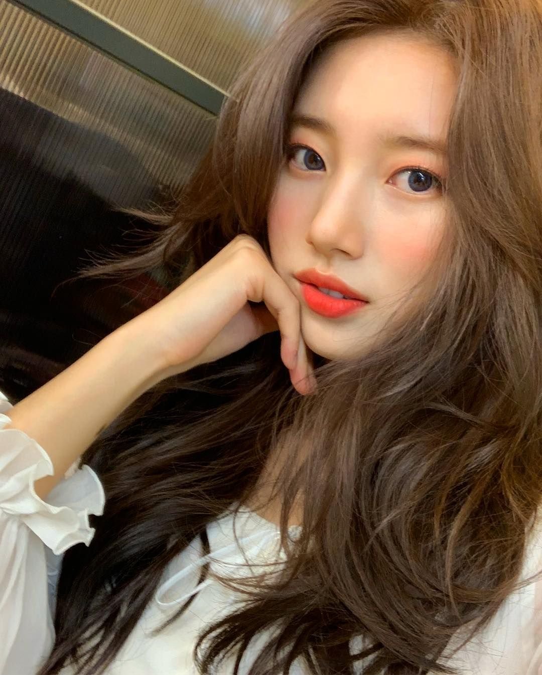 Suzy Bae селфи