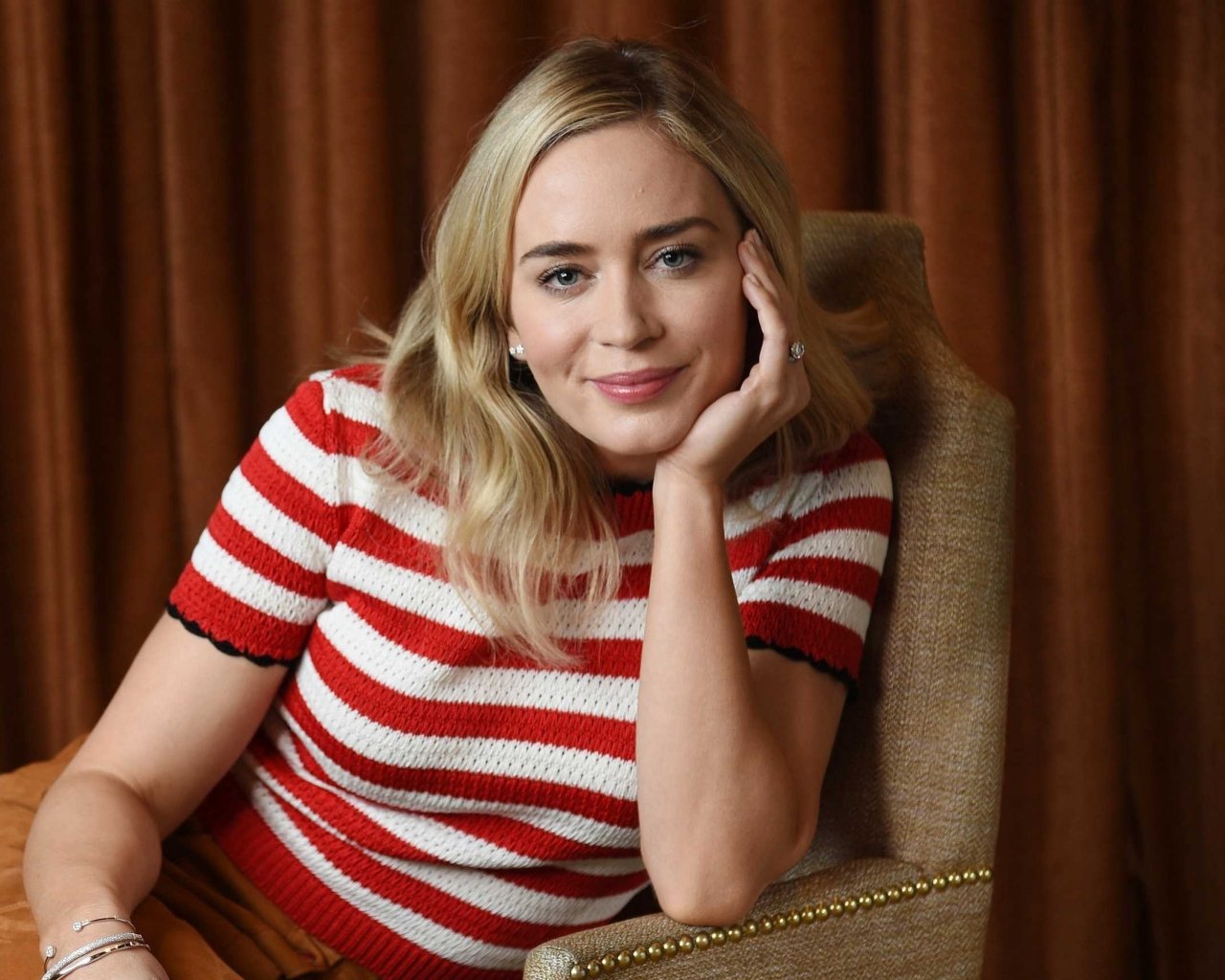 Emily blunt smiling