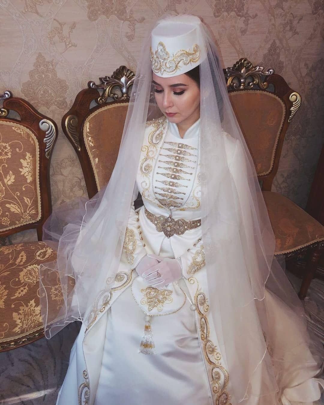 Лейла Хашагульгова Свадебные платья