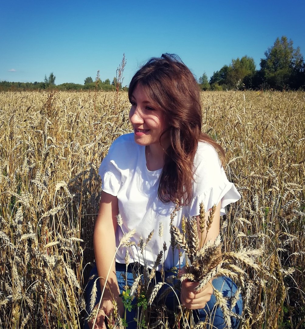 Анна Савельева