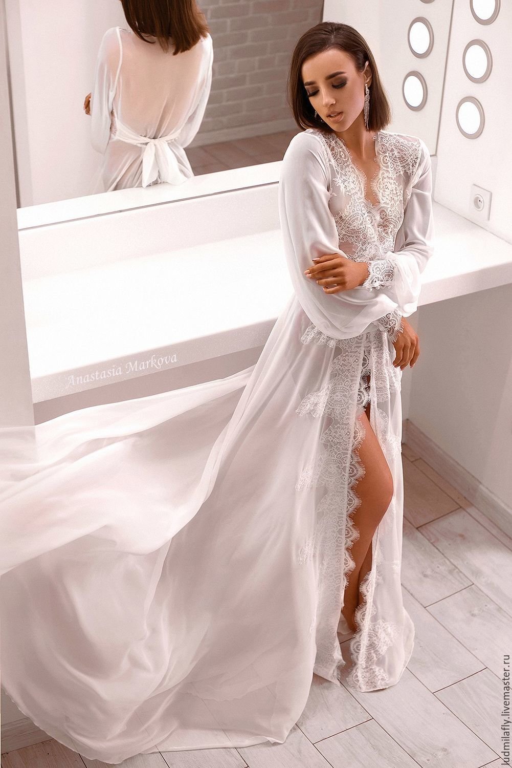 17253 Mia-Mia кимоно "Lady in White"