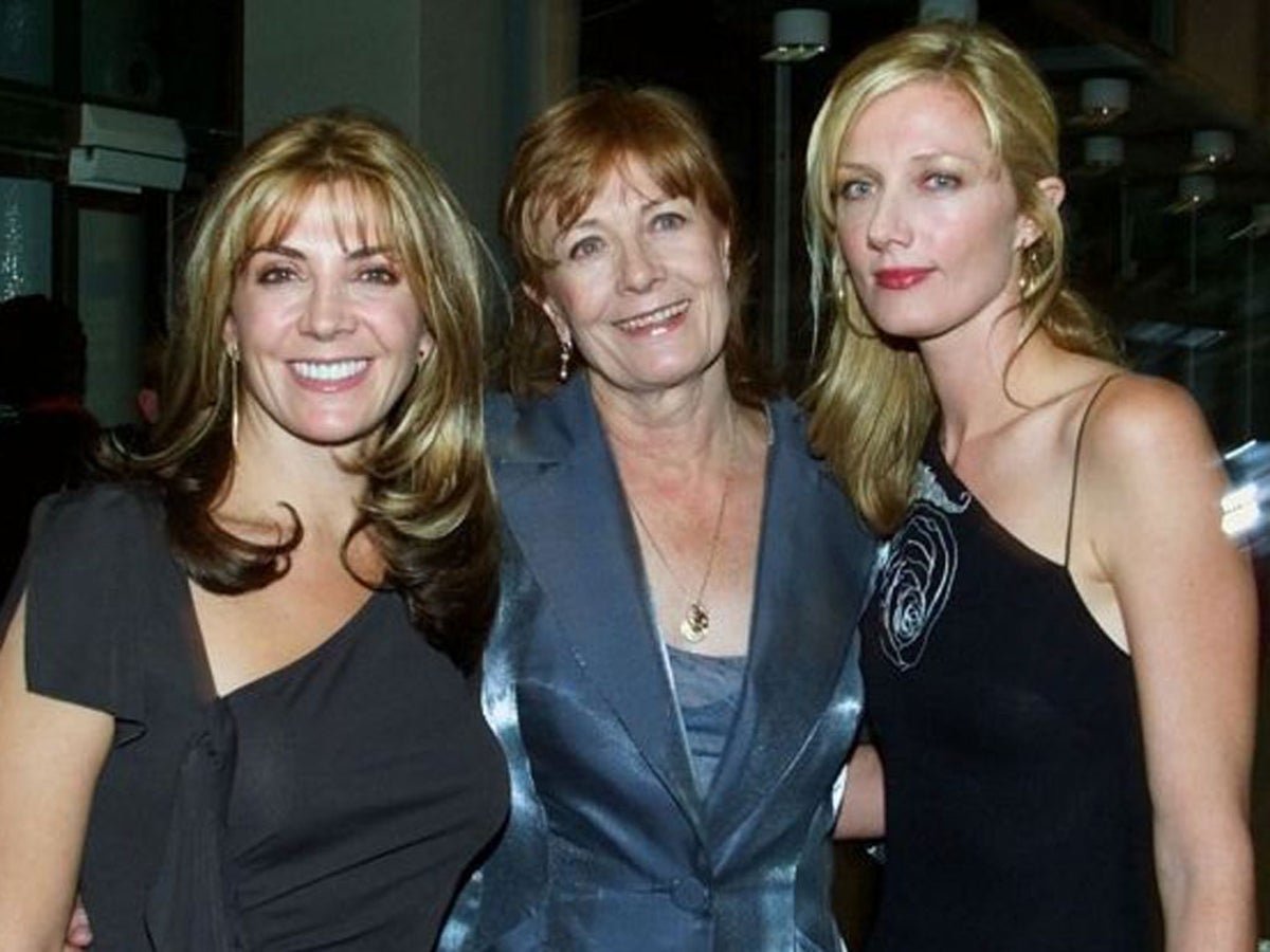 Joely Richardson 101