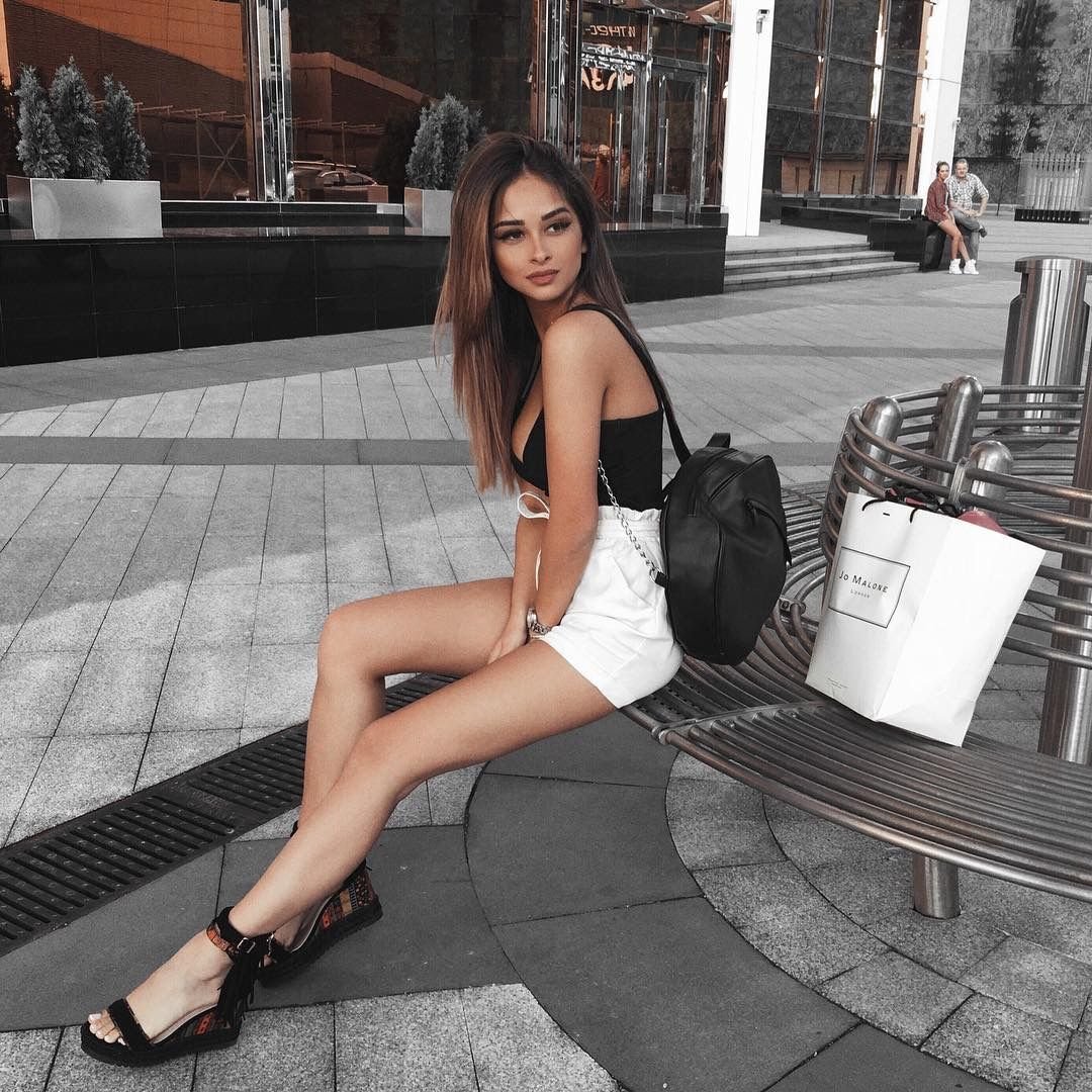 Блоггер Алина Акилова