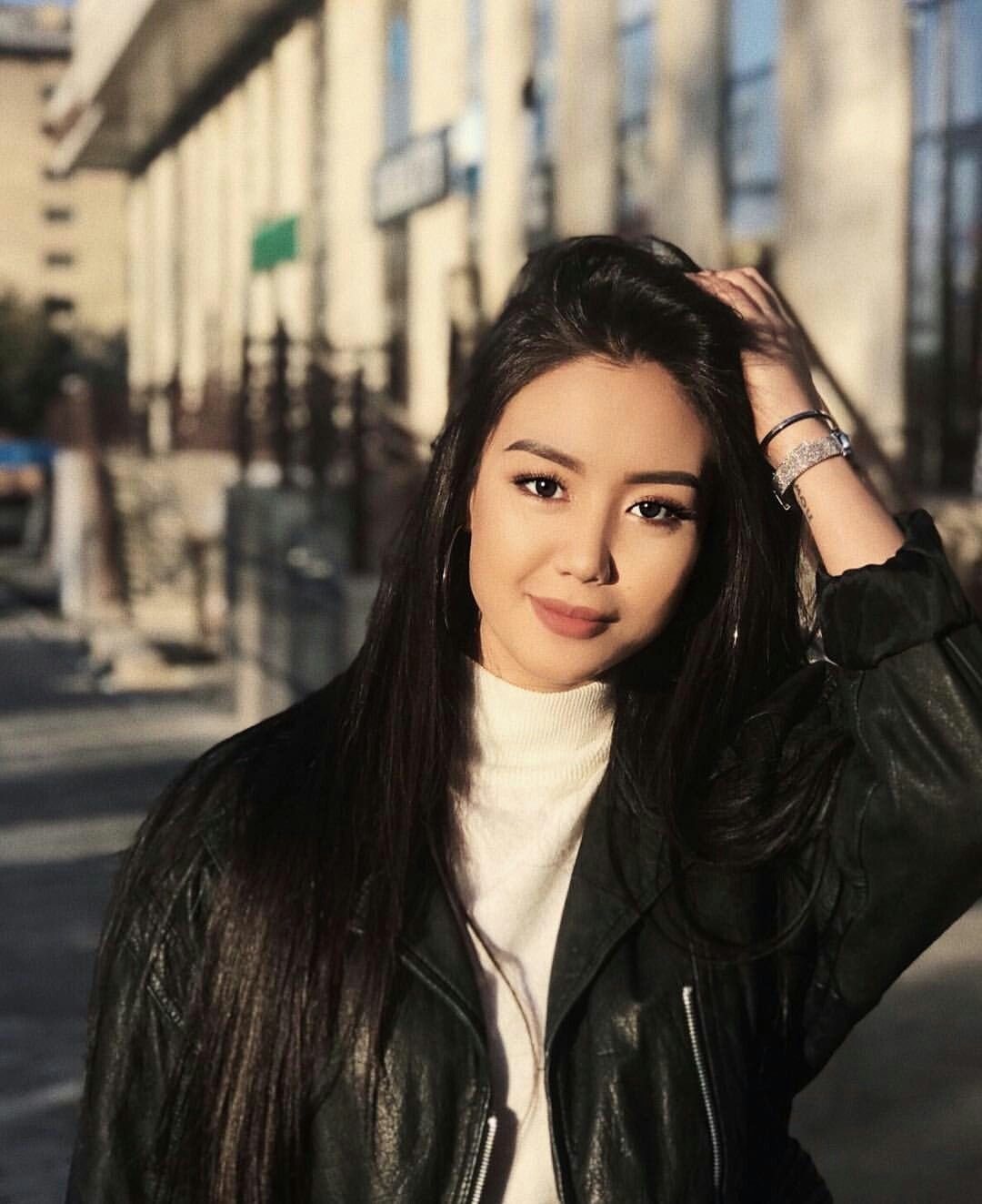 Aijan Asemova