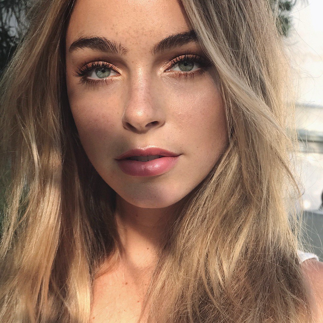 Elizabeth Turner джинсы