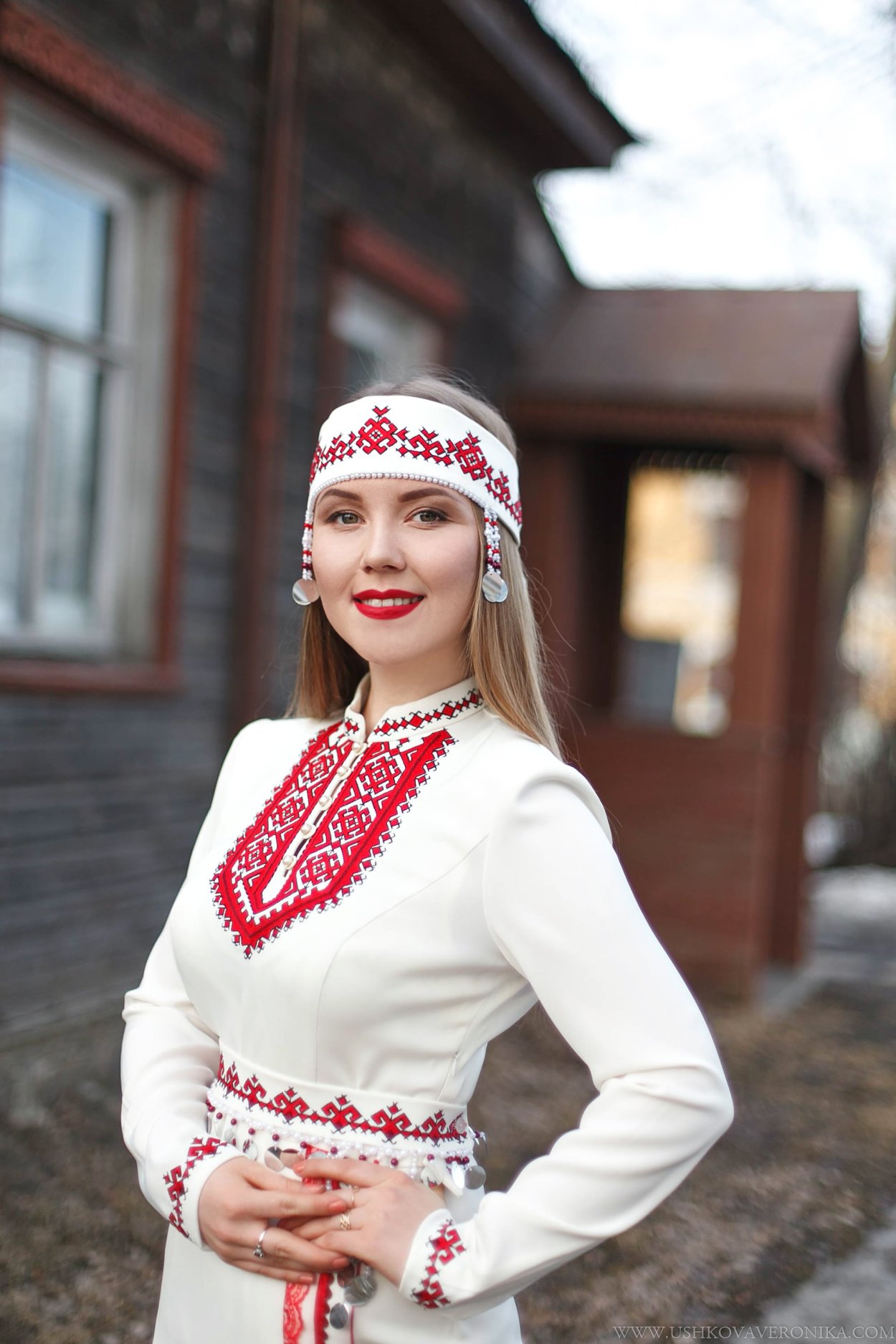 Мордовский кокошник