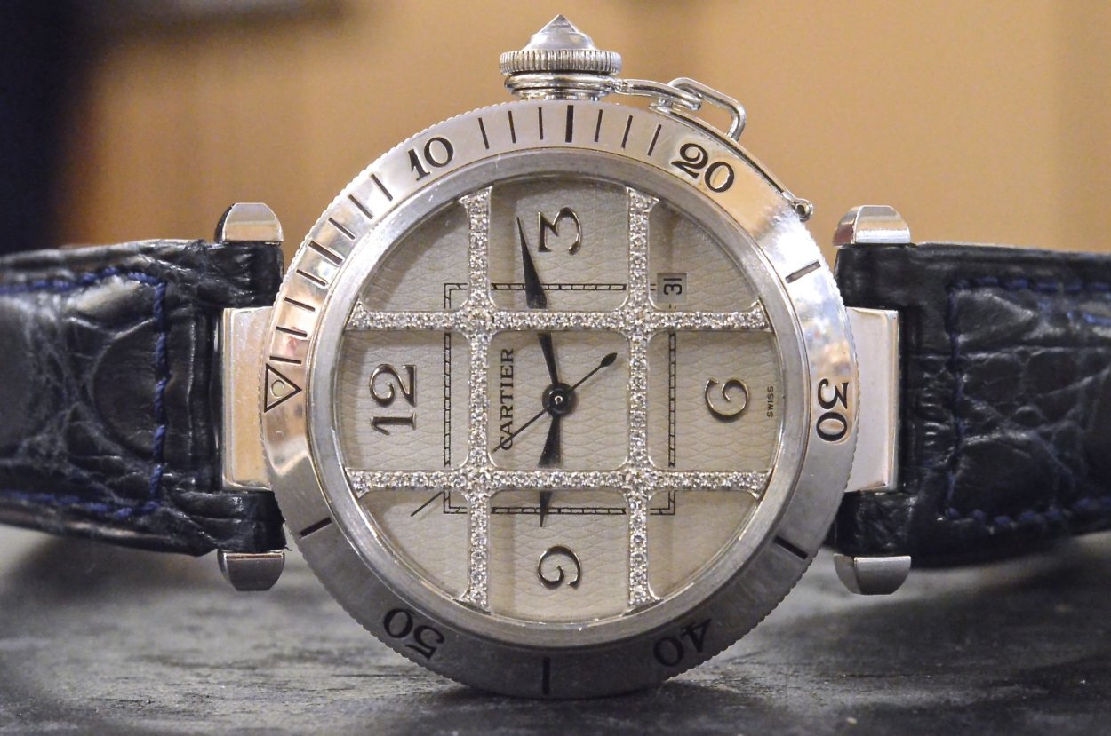 Cartier Pasha часы