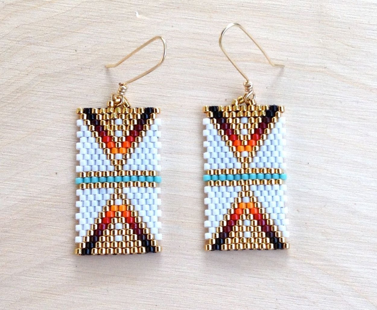 Корейские серьги из бисера