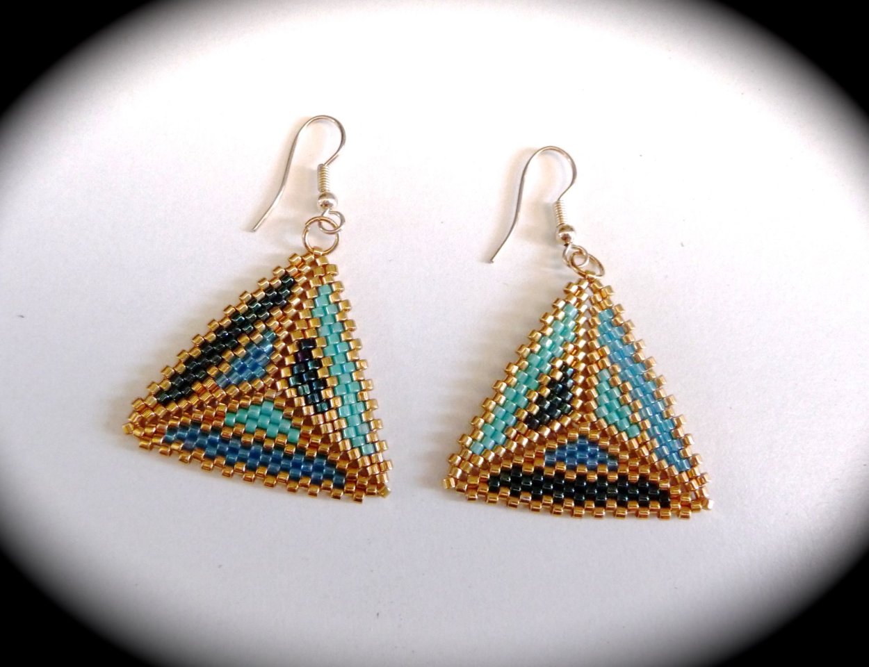 Серьги из бисера детские