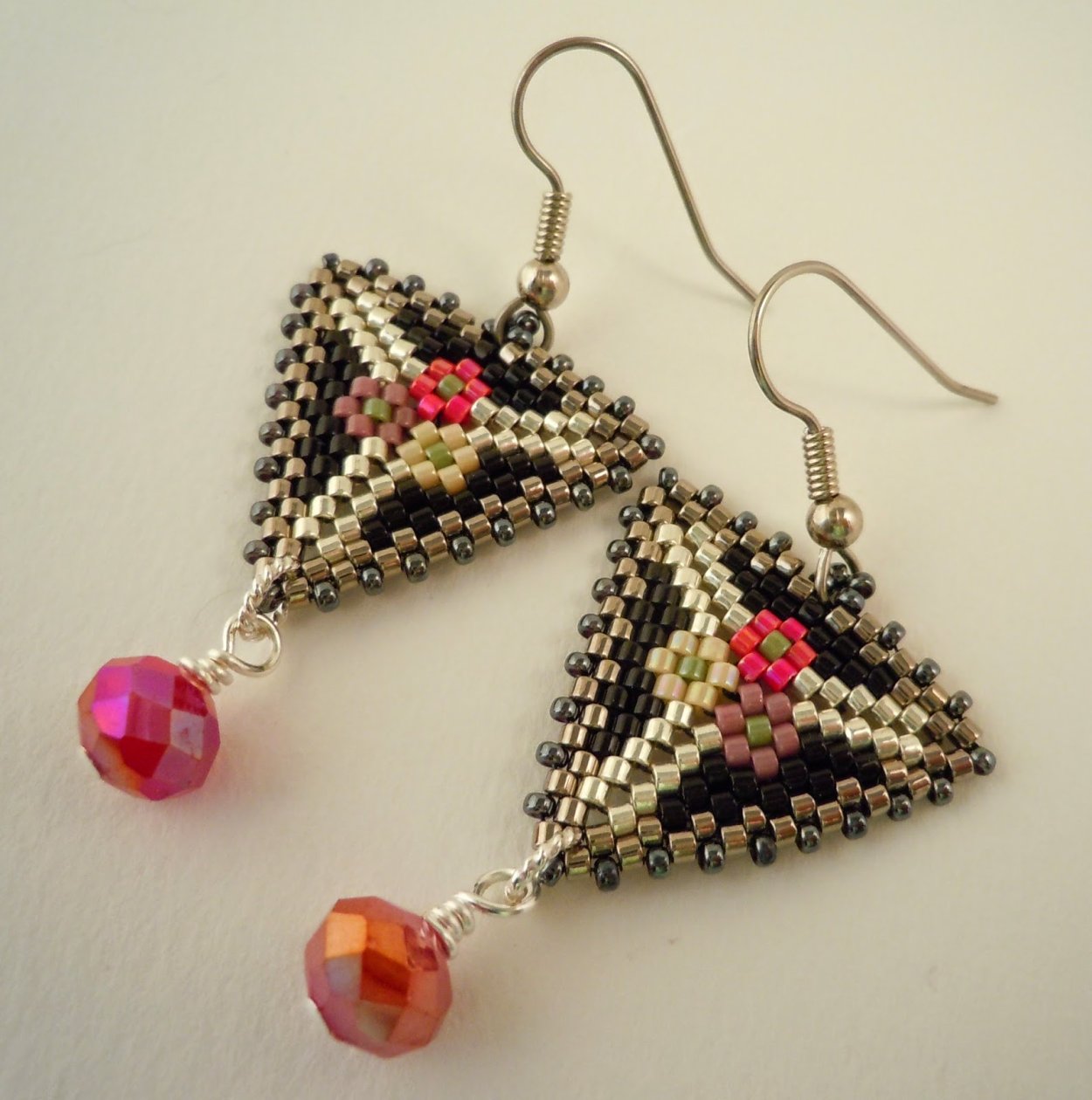 Серьги из бисера