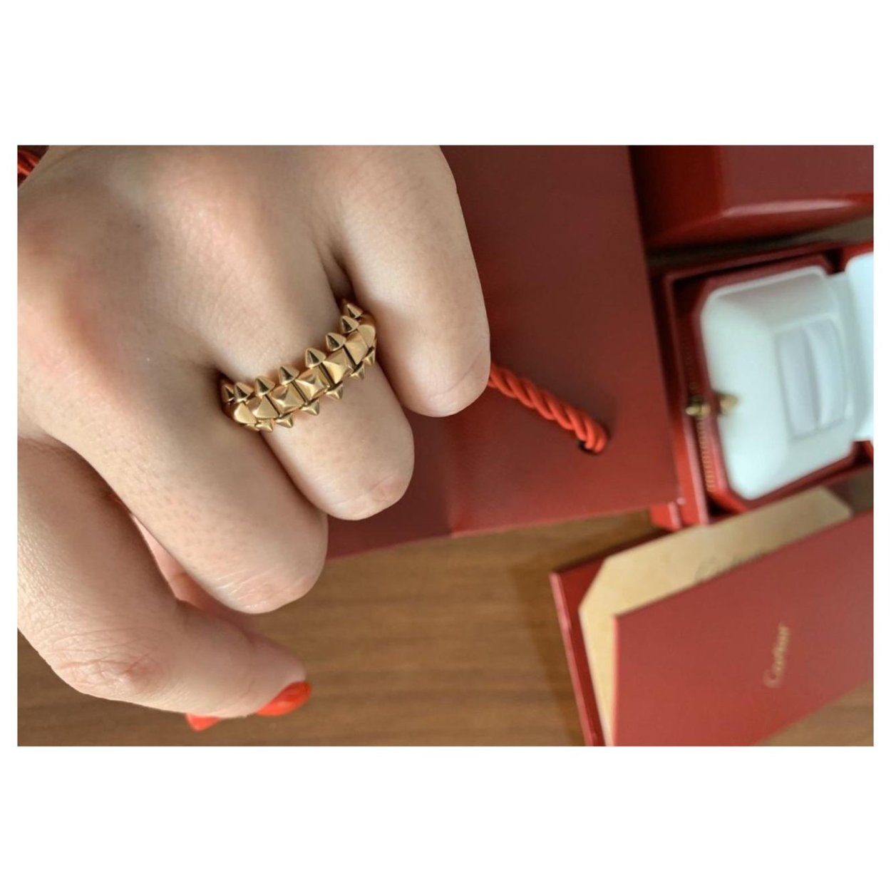 Cartier Clash кольцо