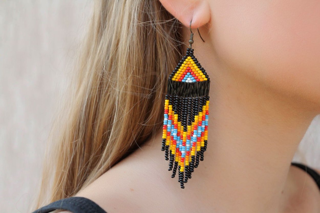 Круглые серьги из бисера