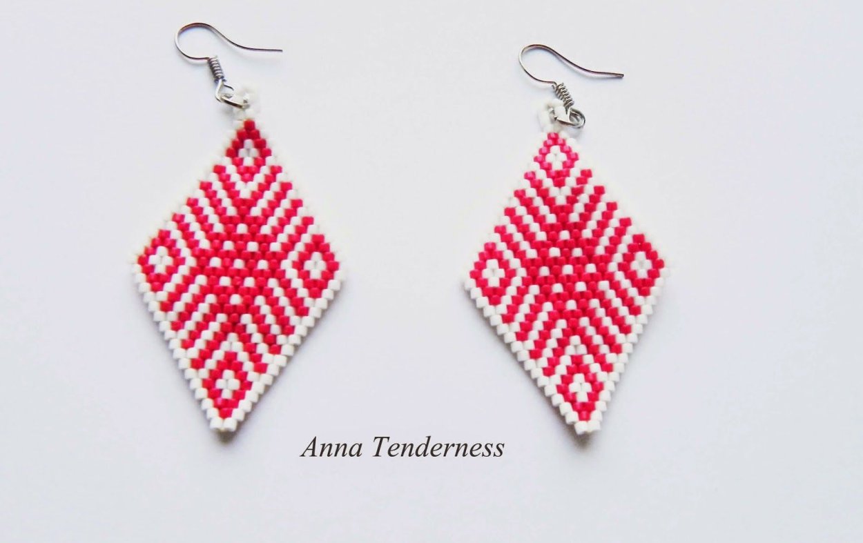 Серьги из бисера Хельга