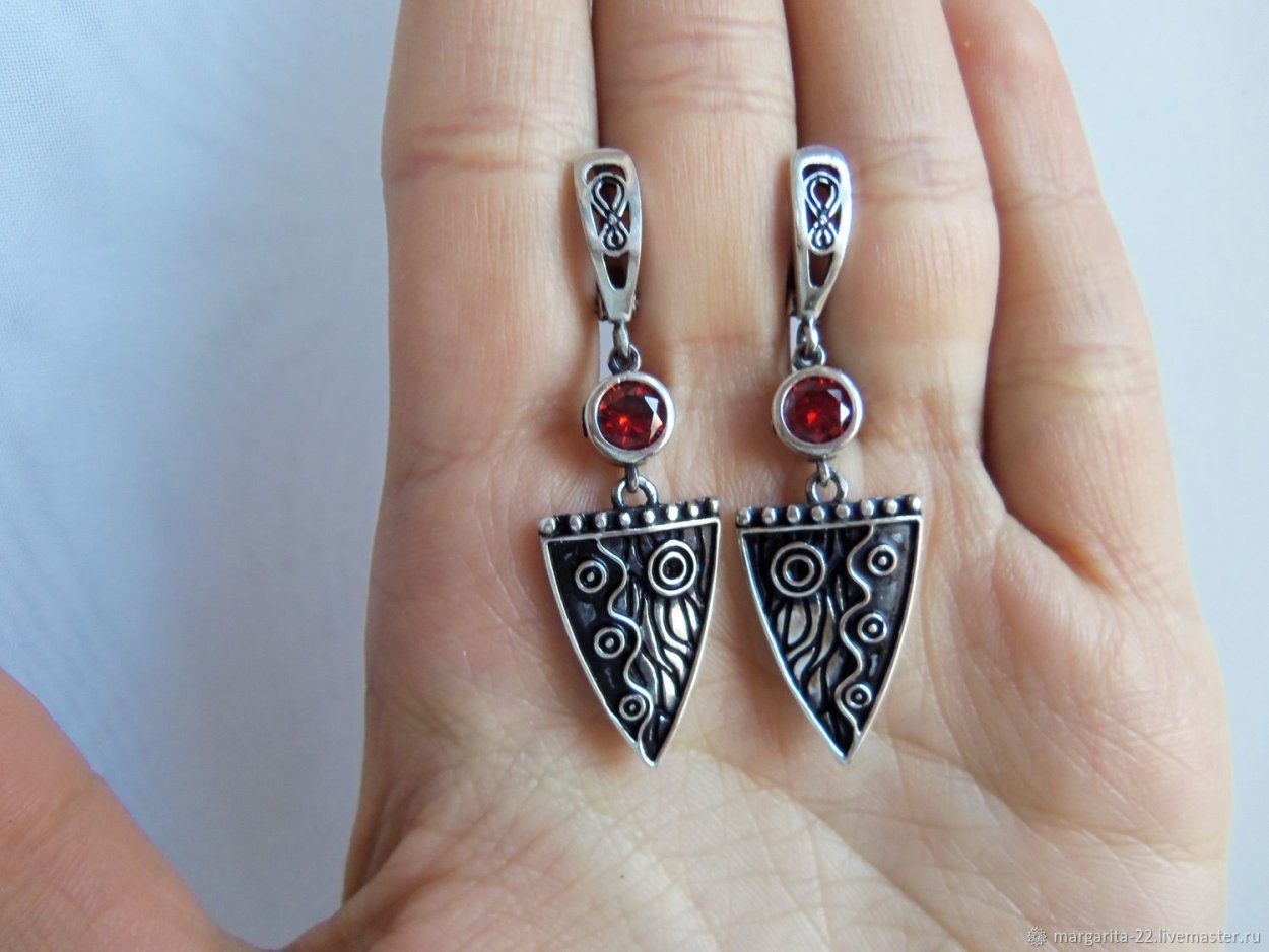 Серебряные серьги Armenian Craft