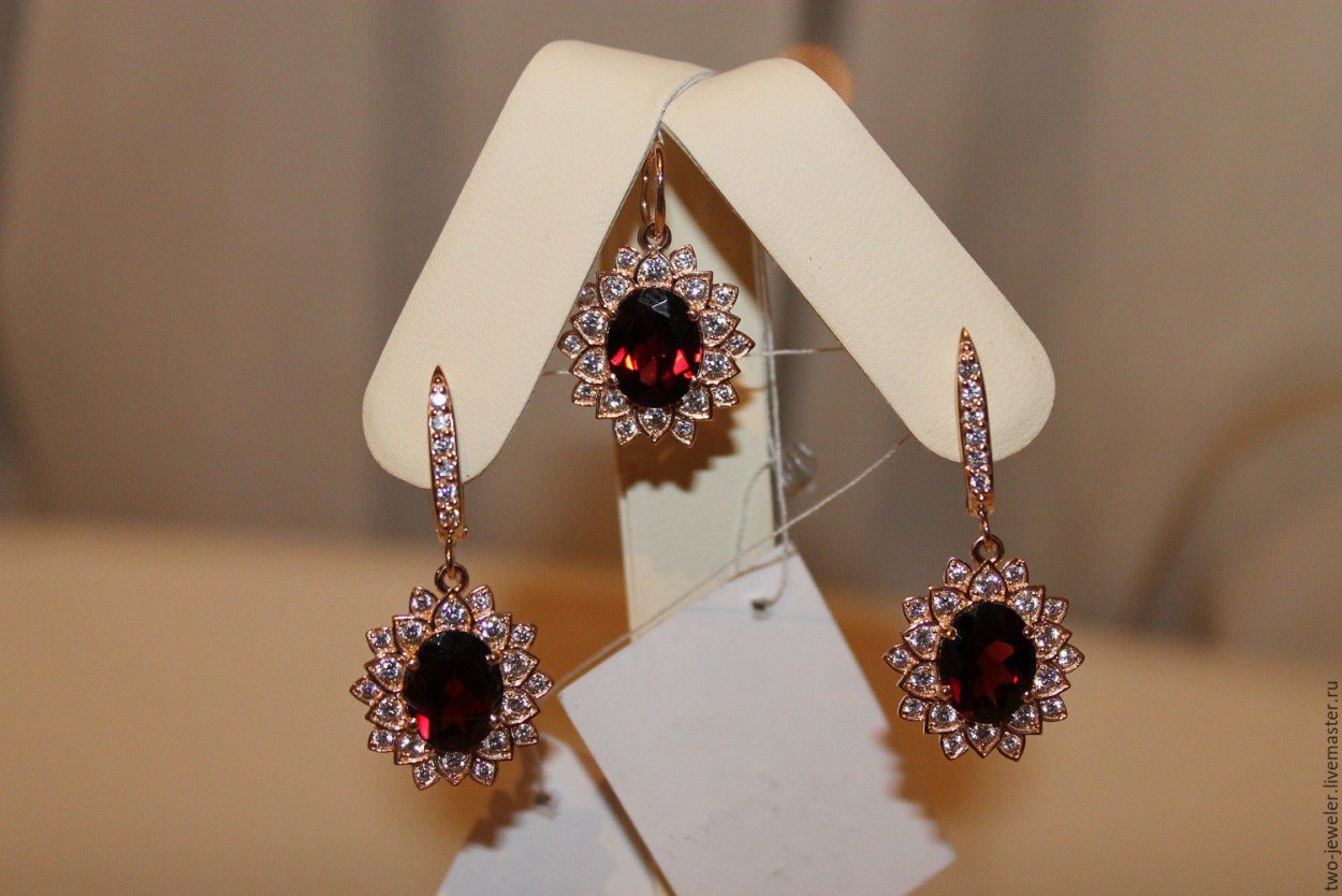 Серьги he780 гранат