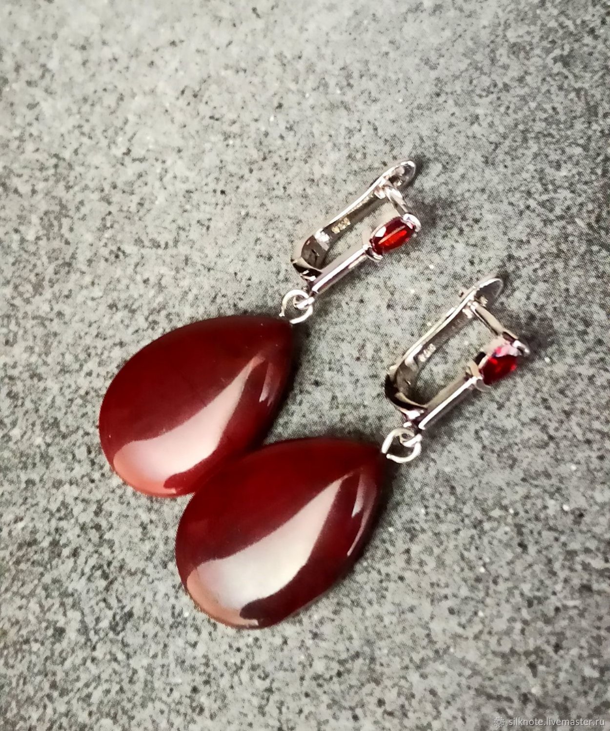 Серьги с яшмой