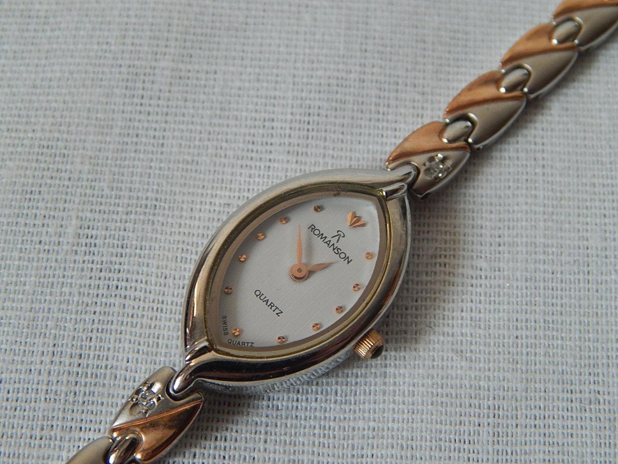 Часы Romanson rm1598hm