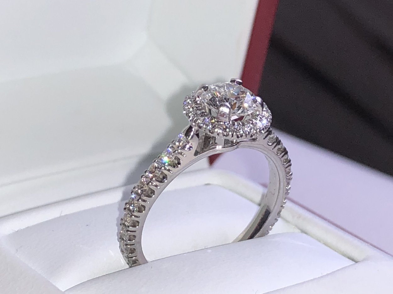 1.15 Карат Engagement Ring