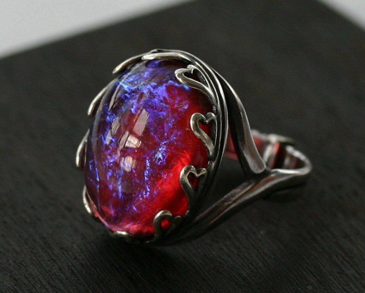 Серьги с опалом