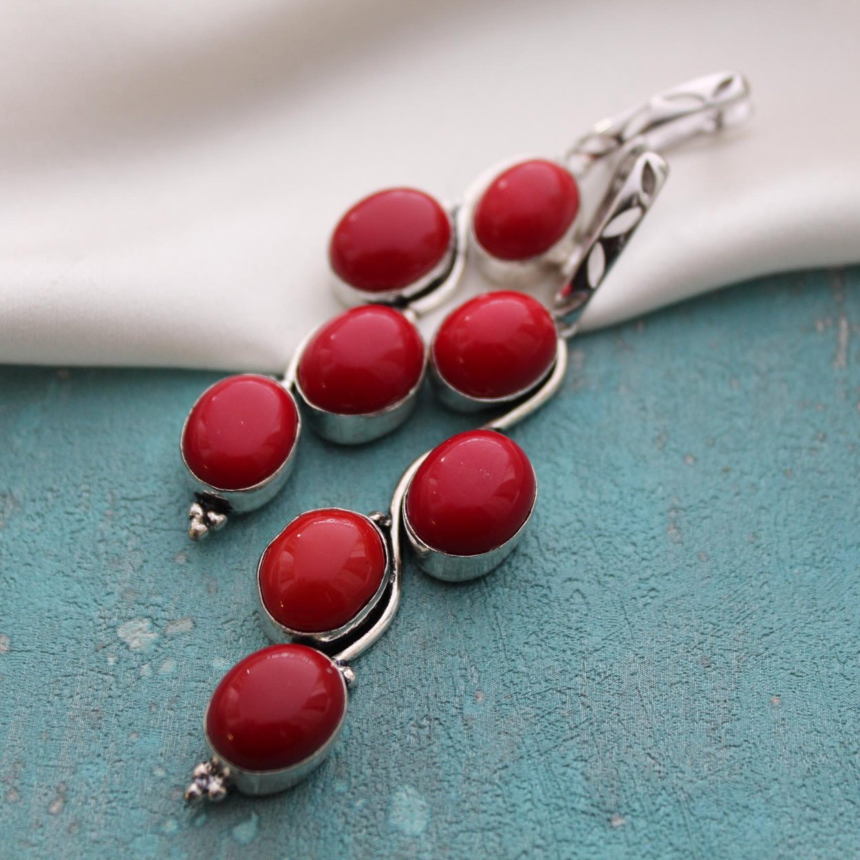 Серьги с кораллом натуральным