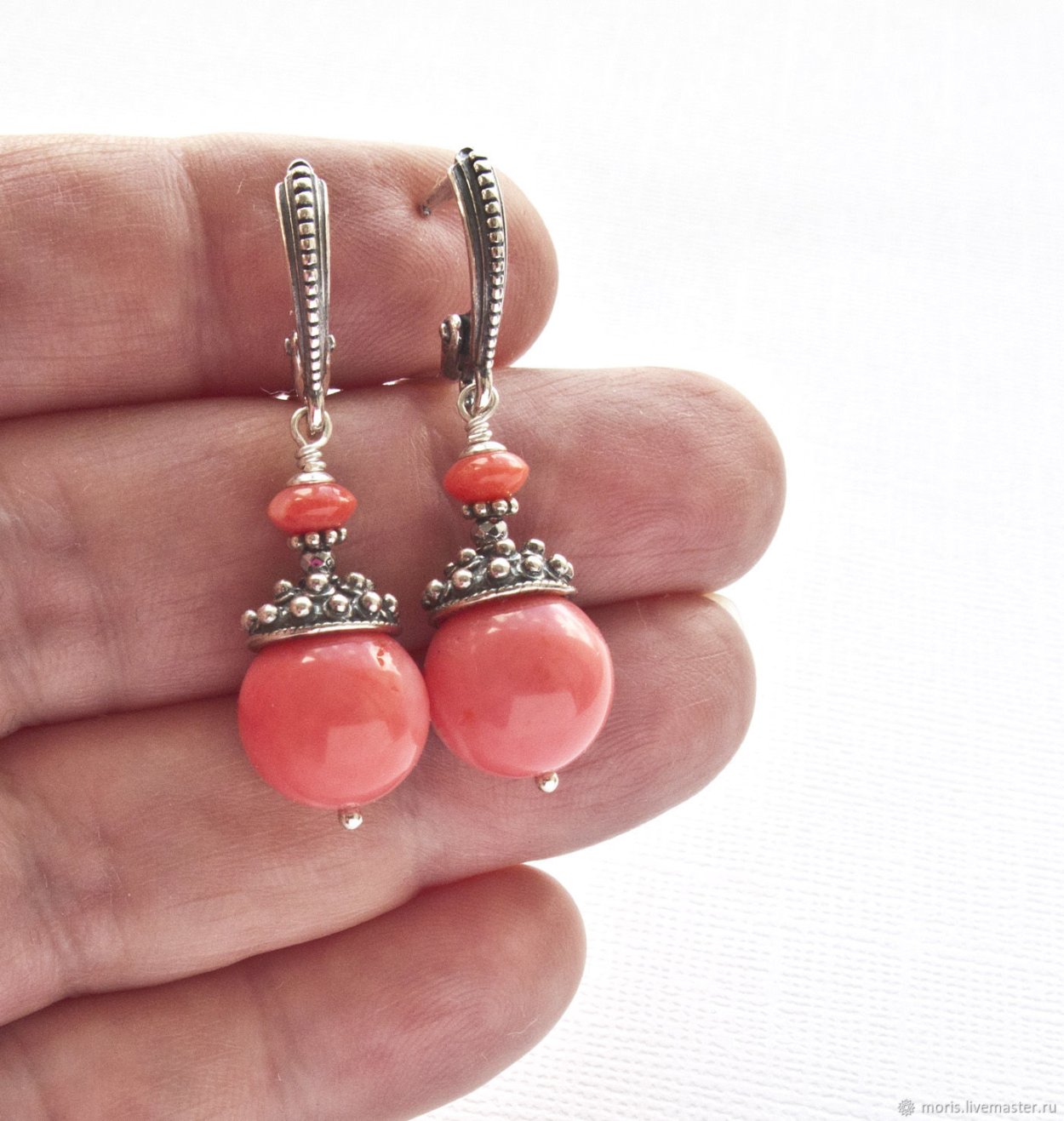 Серьги с кораллом натуральным