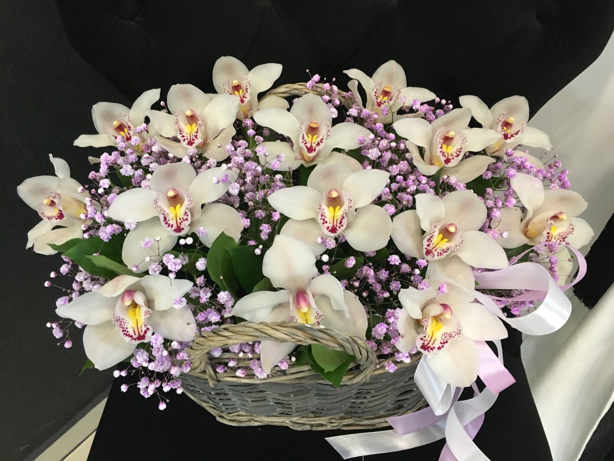 Букет С Орхидеями И Другими Цветами