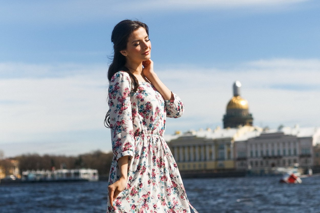 Фотосессия в ночнушке на природе