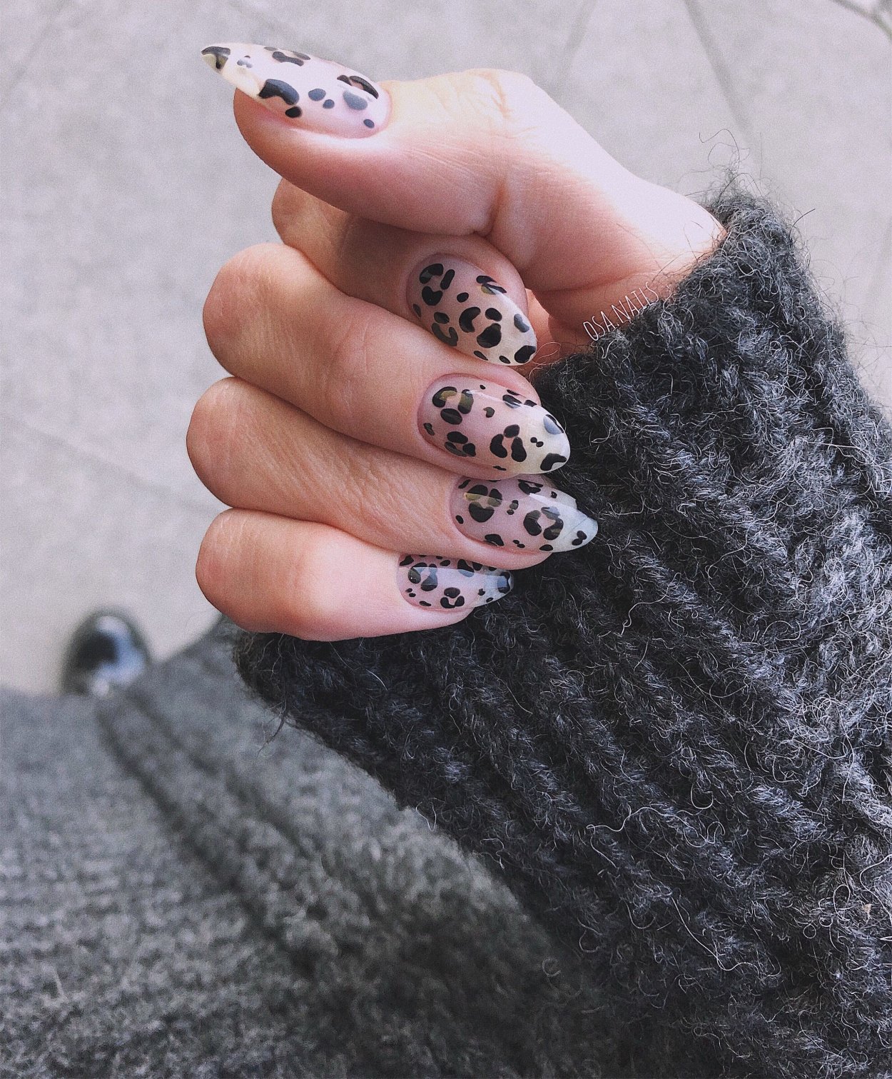 Леопардовый маникюр
