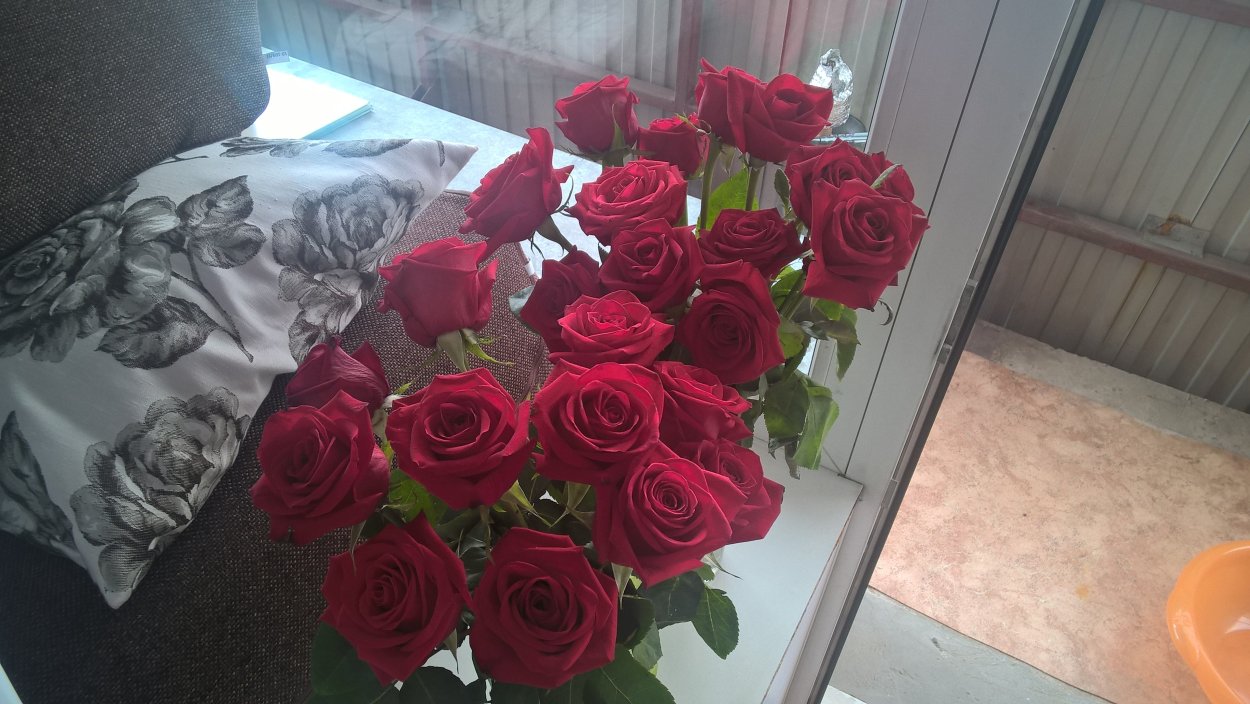 Букет роз домашние