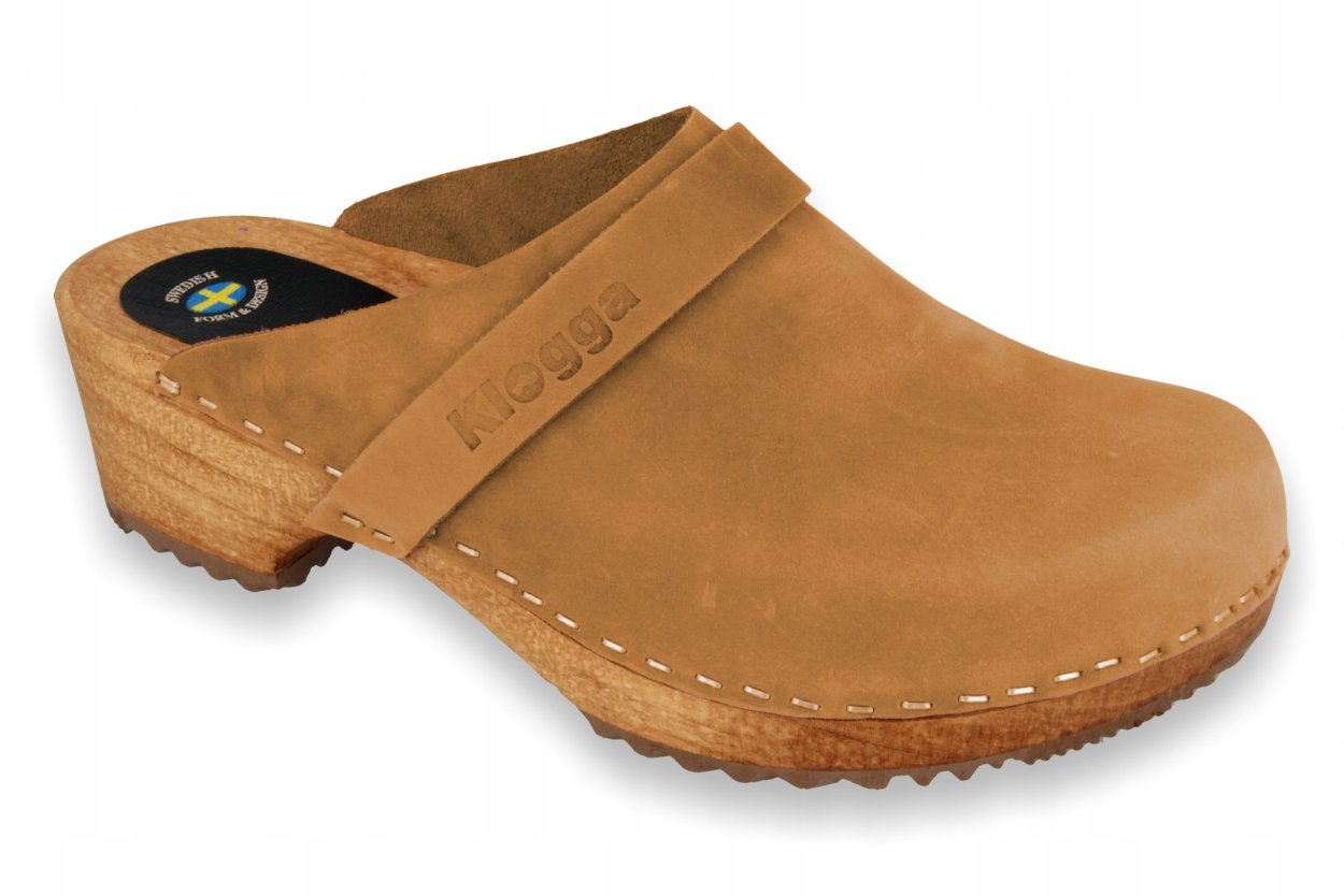 Wedge Mules feet