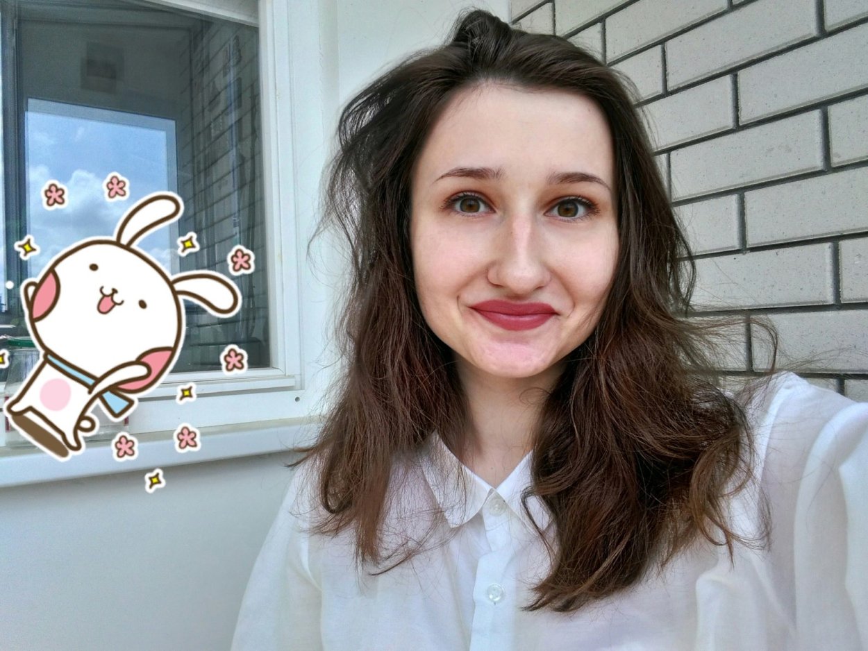 Брошь из бусин