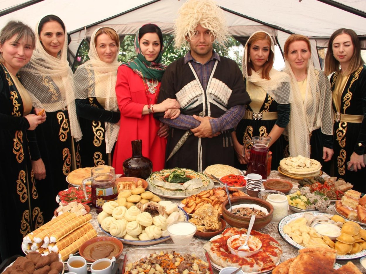 Аварцы Лезгины даргинцы лакцы кумыки