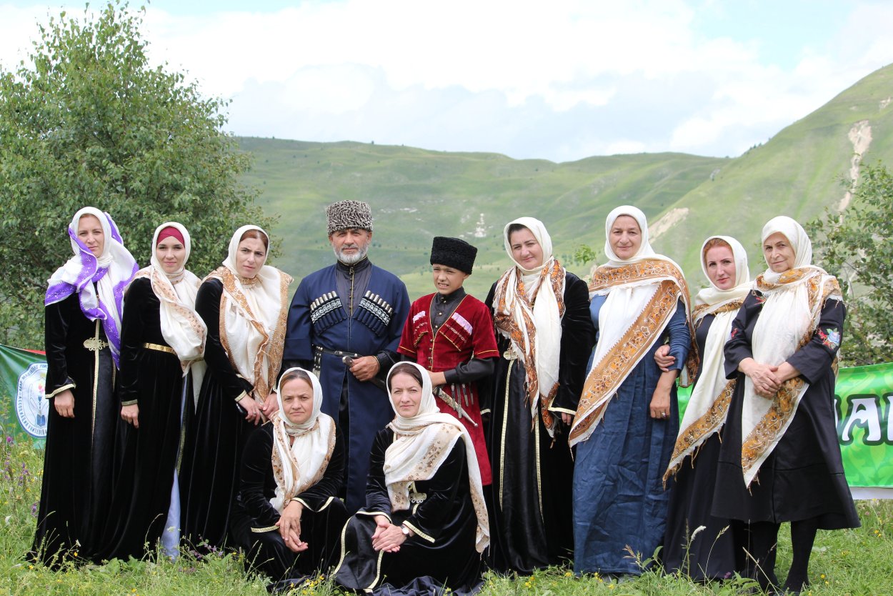 Народы Дагестана аварцы