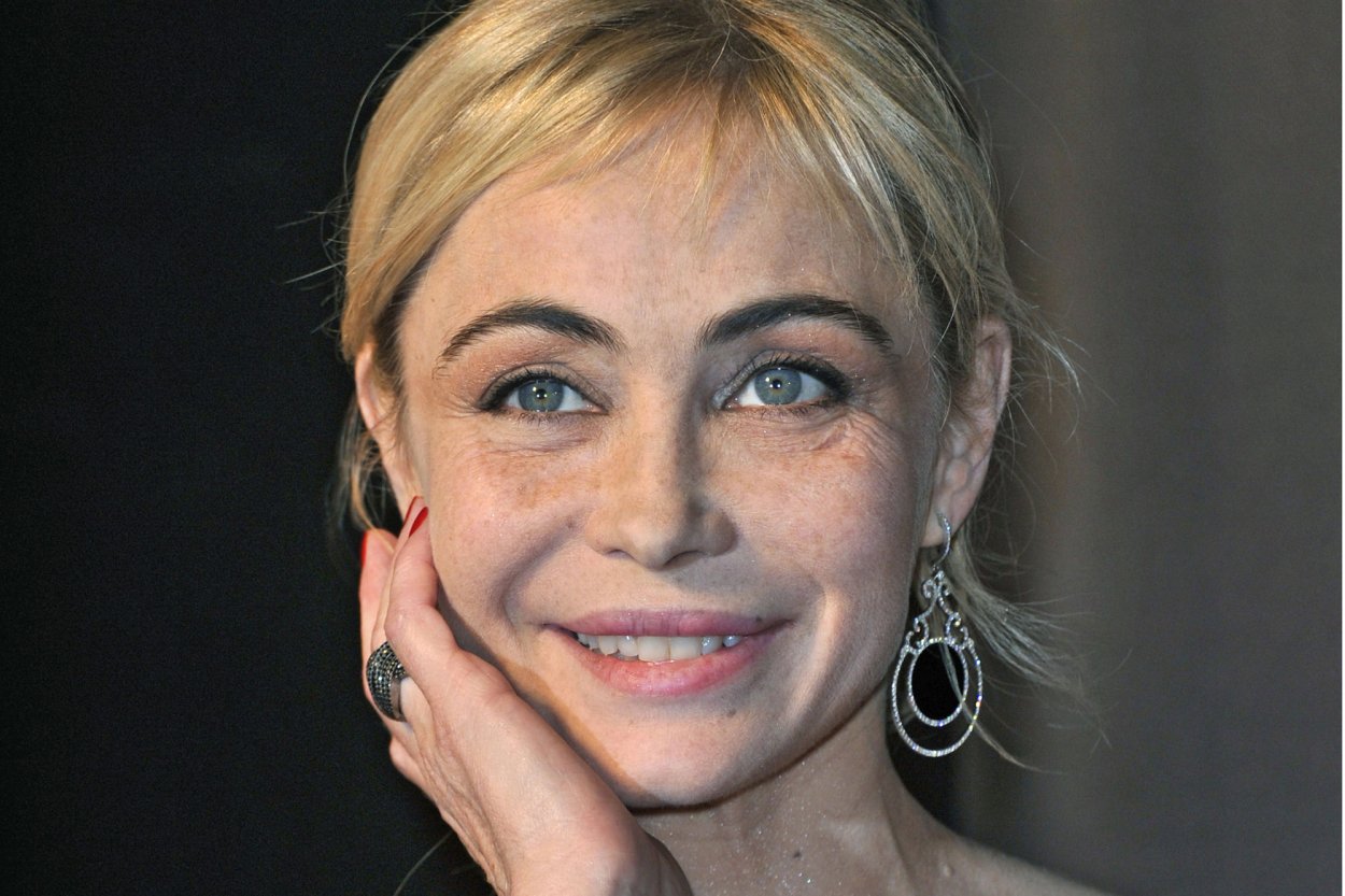 Эммануэль Беар Emmanuelle Béart