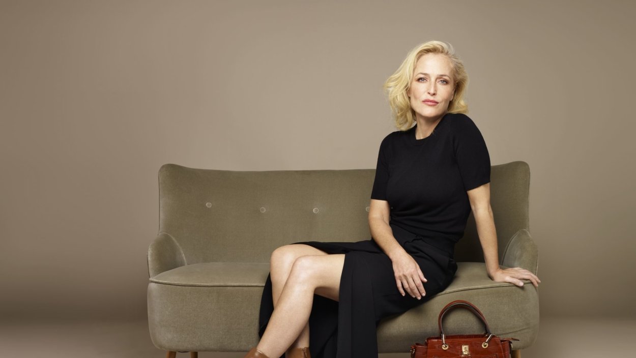 Gillian Anderson 2020