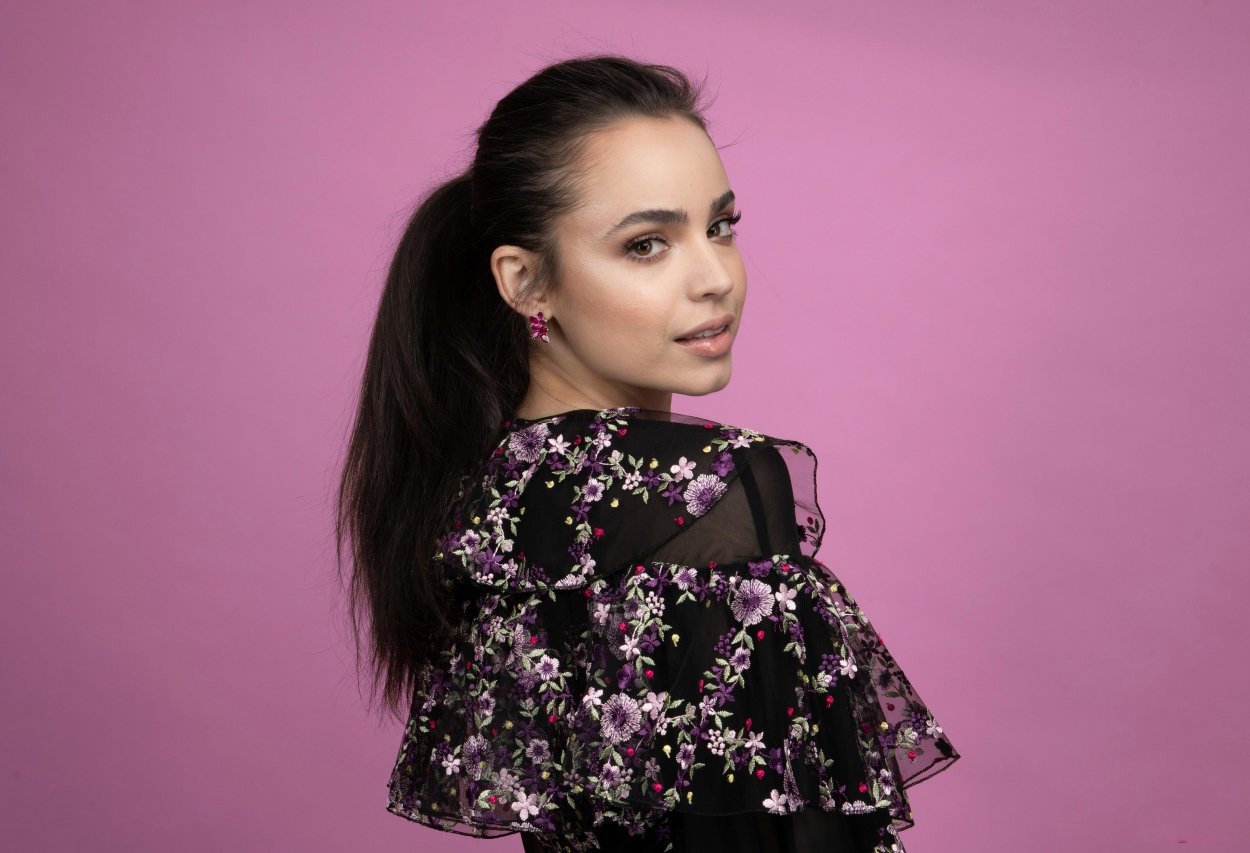 Sofia Carson 2019