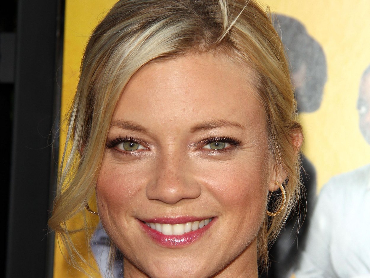 Laurie Holden Amy Smart