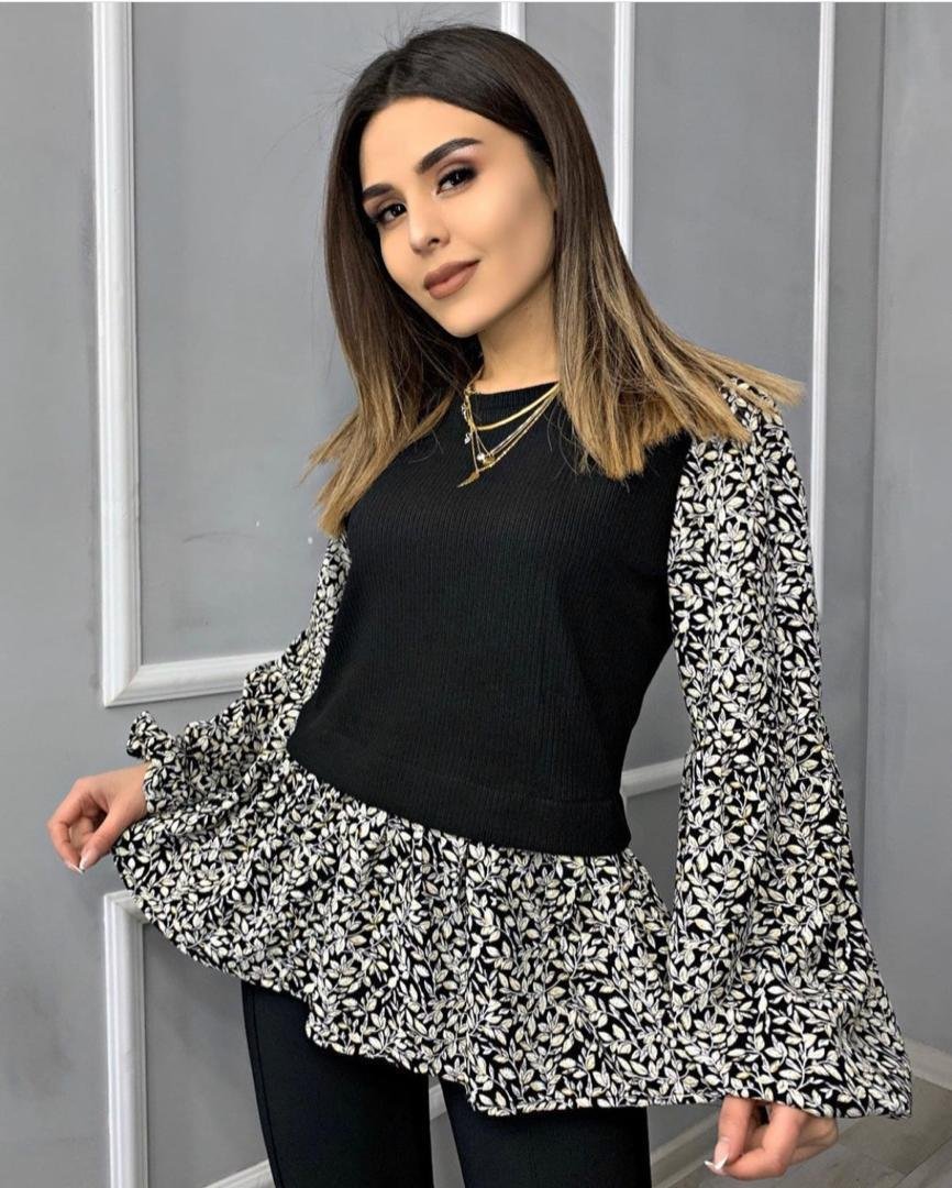 Блузка с котиками